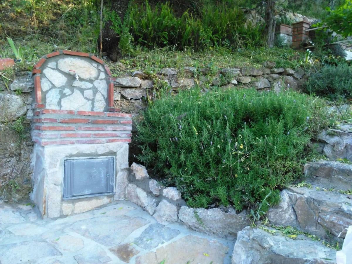 Casa La Liebrecilla Vendégház Ríogordo Kültér fotó